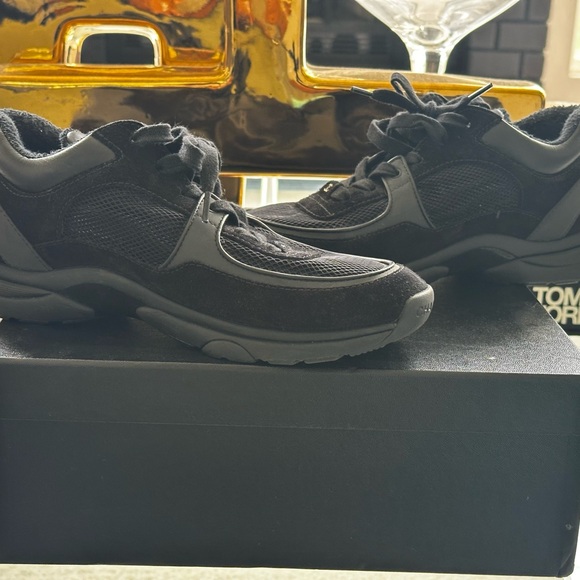 USED WOMEN CHANEL TRAINERS SUEDE - BLACK - Picture 8 of 9